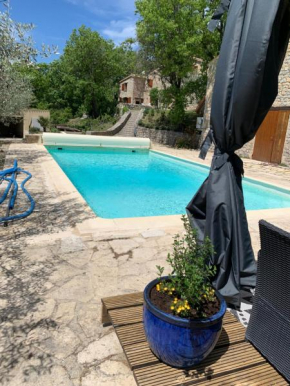 FONT NOUVELLE maison de charme Drôme Provençale, 6 ou 10 personnes avec piscine